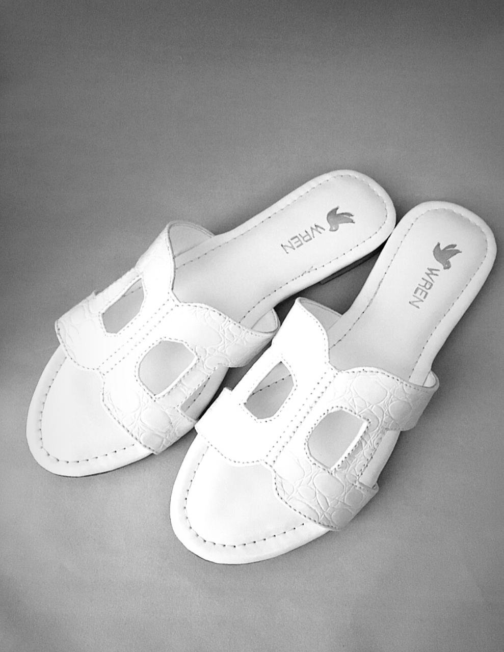 Embossed Slides – White